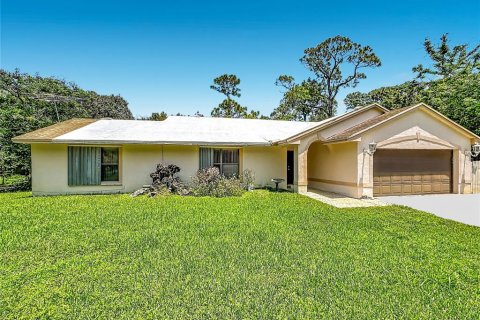 House in West Palm Beach, Florida 4 bedrooms, 180.79 sq.m. № 2166231 - photo 1