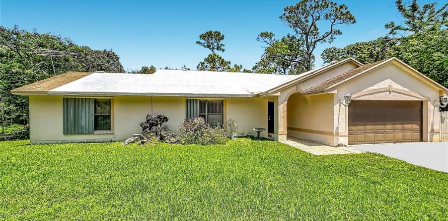 House in West Palm Beach, Florida 4 bedrooms, 180.79 sq.m. № 2166231