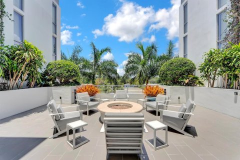 Condominio en alquiler en Delray Beach, Florida, 1 dormitorio, 73.76 m2 № 1210199 - foto 1