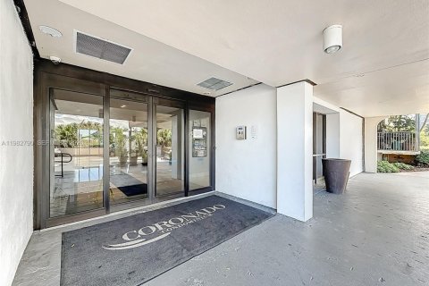 Copropriété à vendre à Aventura, Floride: 2 chambres, 107.49 m2 № 2049263 - photo 6