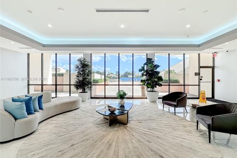Copropriété à vendre à Aventura, Floride: 2 chambres, 107.49 m2 № 2049263 - photo 8