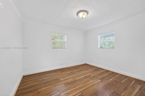 Villa ou maison à louer à Hollywood, Floride: 2 chambres, 107.4 m2 № 1997593 - photo 15