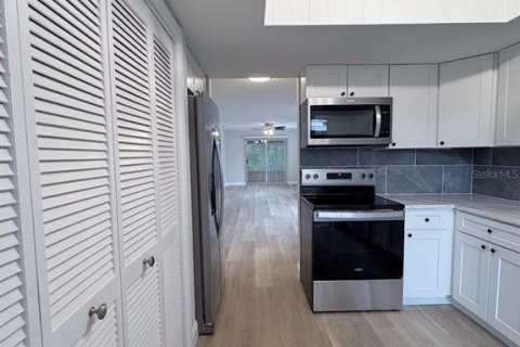 Купить кондоминиум в Гудзон, Флорида 5 комнат, 106.28м2, № 2202230 - фото 4
