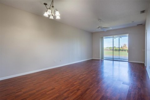 Condo in Orlando, Florida, 2 bedrooms № 2142606 - photo 17