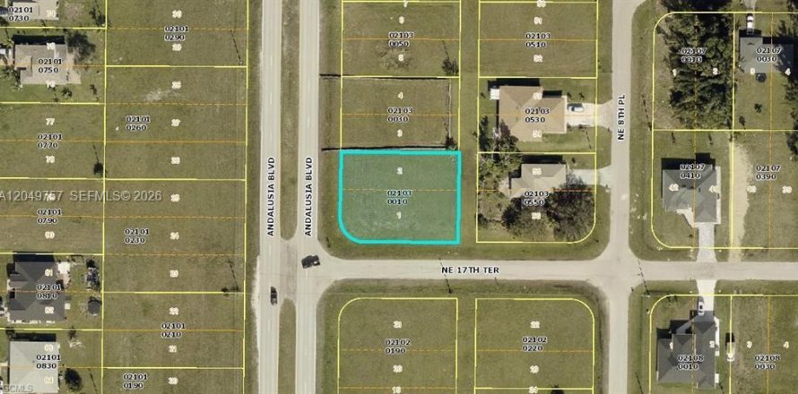 Commercial property in Cape Coral, Florida № 2262775