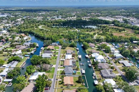 Casa en venta en Crystal River, Florida, 3 dormitorios, 167.22 m2 № 1803837 - foto 13