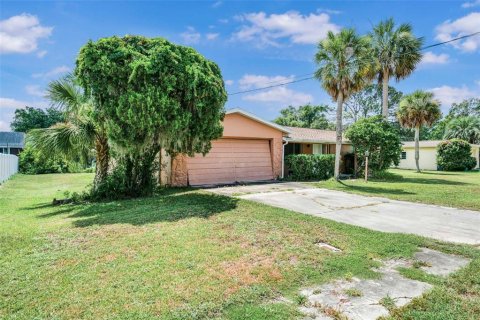 Casa en venta en Crystal River, Florida, 3 dormitorios, 167.22 m2 № 1803837 - foto 14