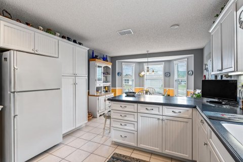 Casa en venta en The Villages, Florida, 3 dormitorios, 176.89 m2 № 2391470 - foto 16