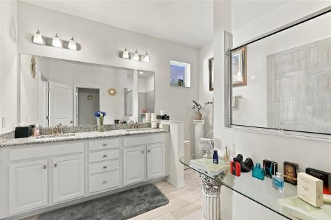 Casa en venta en Spring Hill, Florida, 4 dormitorios, 182.83 m2 № 2380988 - foto 11