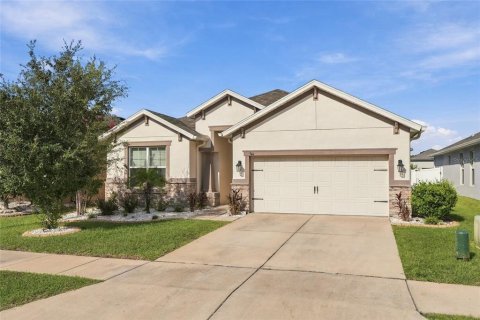 Casa en venta en Spring Hill, Florida, 4 dormitorios, 182.83 m2 № 2380988 - foto 2