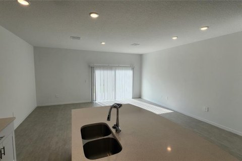 Adosado en alquiler en Kissimmee, Florida, 3 dormitorios, 144.09 m2 № 1856559 - foto 5