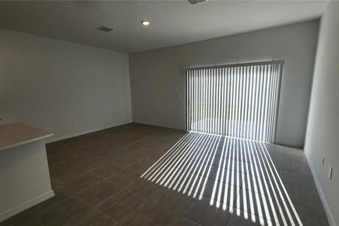 Adosado en alquiler en Kissimmee, Florida, 3 dormitorios, 144.09 m2 № 1856559 - foto 6