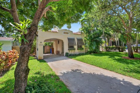 Propiedad comercial en venta en Fort Lauderdale, Florida № 1787029 - foto 1