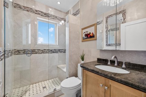 Propiedad comercial en venta en Fort Lauderdale, Florida № 1787029 - foto 25