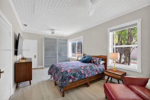 Propiedad comercial en venta en Fort Lauderdale, Florida № 1787029 - foto 22