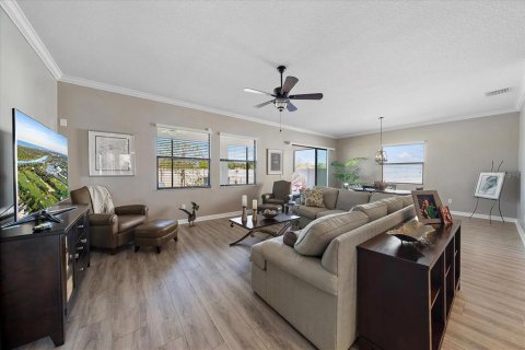 House in Wimauma, Florida 2 bedrooms, 208.01 sq.m. № 1734494 - photo 22