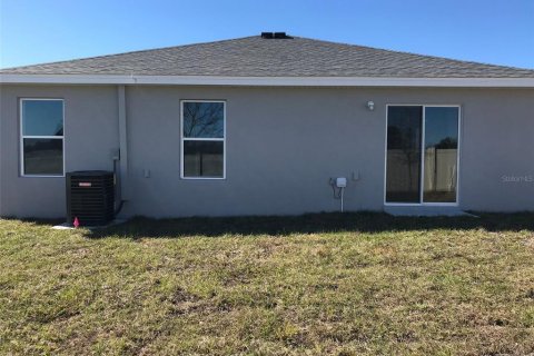 House in Haines City, Florida 4 bedrooms, 148.18 sq.m. № 1853674 - photo 14
