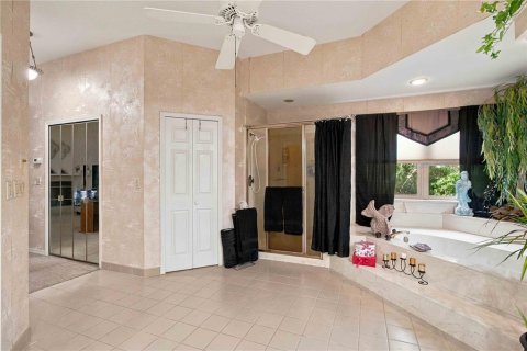 Villa ou maison à vendre à Sarasota, Floride: 3 chambres, 348.1 m2 № 2432745 - photo 29