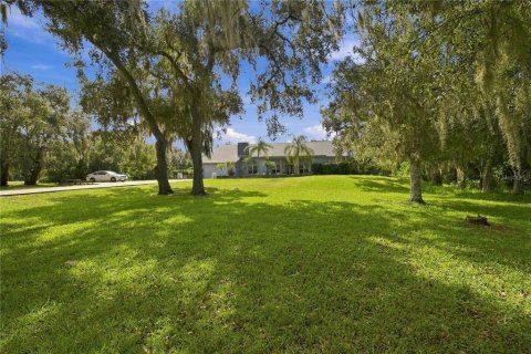 Villa ou maison à vendre à Sarasota, Floride: 3 chambres, 348.1 m2 № 2432745 - photo 2