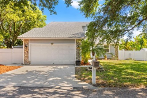 Casa en alquiler en Palm Harbor, Florida, 4 dormitorios, 164.62 m2 № 1858392 - foto 2