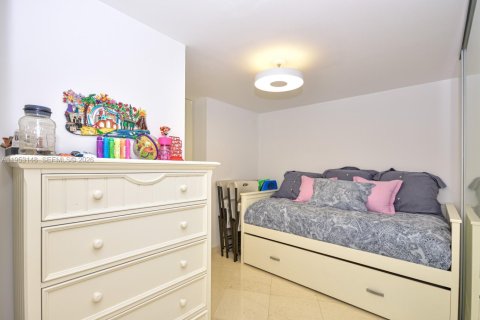 Снять в аренду кондоминиум в Санни-Айлс-Бич, Флорида 2 спальни, 175.21м2, № 2010135 - фото 23