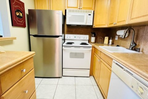 Condo in Deerfield Beach, Florida, 1 bedroom  № 2178181 - photo 7