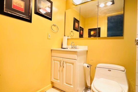 Condo in Deerfield Beach, Florida, 1 bedroom  № 2178181 - photo 14