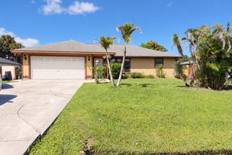 Villa ou maison à Port St. Lucie, Floride 3 chambres, 158.96 m2 № 2386999