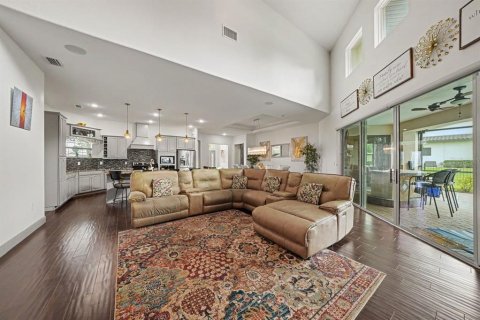 Villa ou maison à vendre à Tavares, Floride: 5 chambres, 302.49 m2 № 2405512 - photo 13