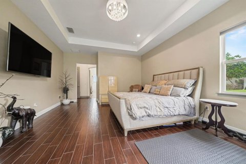 Villa ou maison à vendre à Tavares, Floride: 5 chambres, 302.49 m2 № 2405512 - photo 20