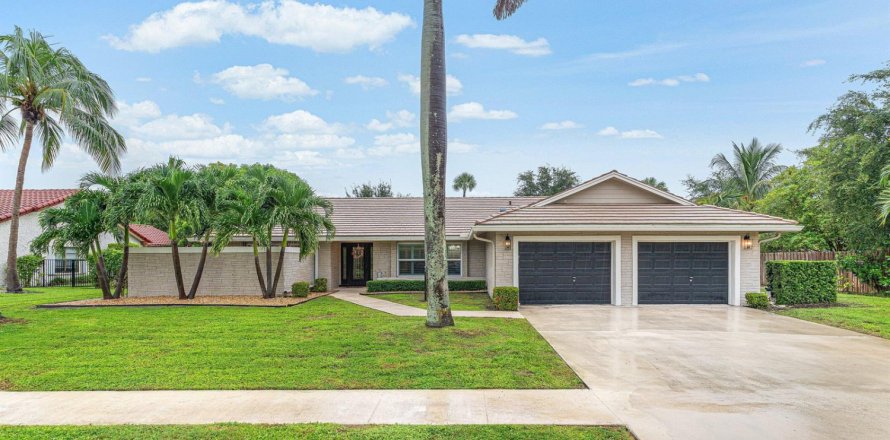 Villa ou maison à Boca Raton, Floride 3 chambres, 194.54 m2 № 2397976