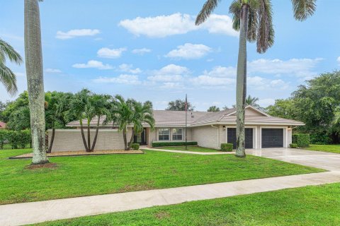 Villa ou maison à vendre à Boca Raton, Floride: 3 chambres, 194.54 m2 № 2397976 - photo 2