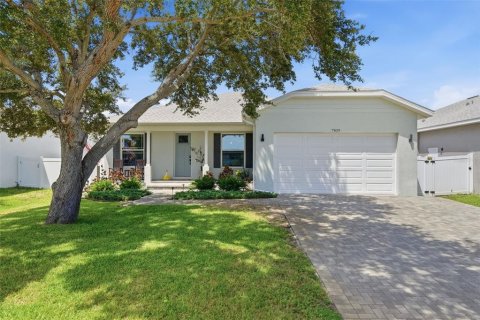 Villa ou maison à vendre à Saint Petersburg, Floride: 4 chambres, 197.23 m2 № 2339482 - photo 6