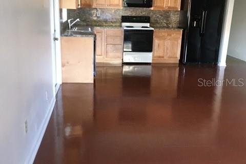 Villa ou maison à louer à Lakeland, Floride: 3 chambres, 159.05 m2 № 1686936 - photo 7