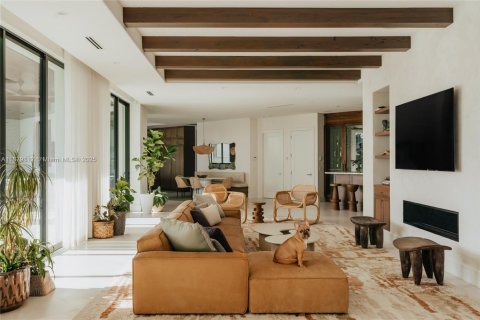 Купить виллу или дом в Лайтхаус-Пойнт, Флорида 8 спален, 783.44м2, № 1925184 - фото 6