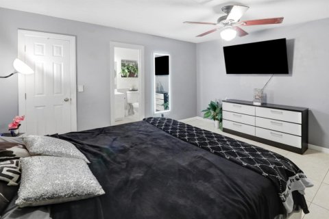 Condominio en venta en Boynton Beach, Florida, 3 dormitorios, 112.97 m2 № 2084502 - foto 15