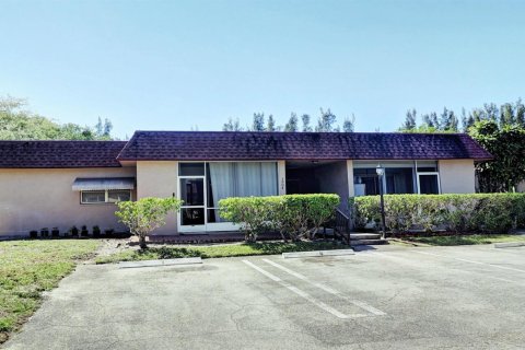 Condominio en venta en Boynton Beach, Florida, 3 dormitorios, 112.97 m2 № 2084502 - foto 2