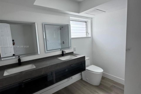 Copropriété à louer à North Miami, Floride: 2 chambres, 136.01 m2 № 2045369 - photo 19