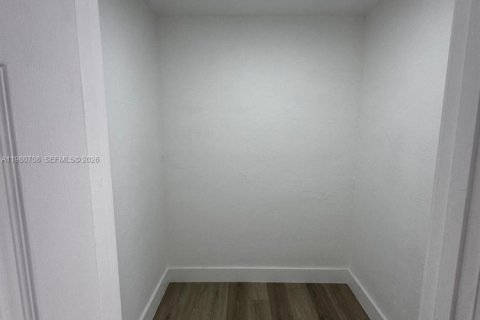 Copropriété à louer à North Miami, Floride: 2 chambres, 136.01 m2 № 2045369 - photo 21