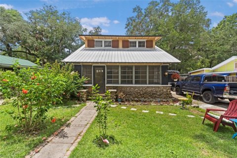 House in Yankeetown, Florida 2 bedrooms, 107.3 sq.m. № 1819499 - photo 2