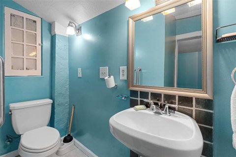 House in Yankeetown, Florida 2 bedrooms, 107.3 sq.m. № 1819499 - photo 30