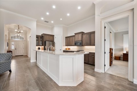 House in Lakeland, Florida 2 bedrooms, 178.84 sq.m. № 2113453 - photo 7