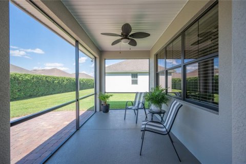 House in Lakeland, Florida 2 bedrooms, 178.84 sq.m. № 2113453 - photo 29