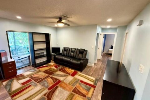 House in Sunrise, Florida 3 bedrooms, 168.52 sq.m. № 2401257 - photo 4