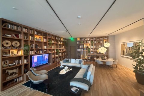 Villa ou maison à louer à Miami, Floride: 1 chambre № 2439358 - photo 19