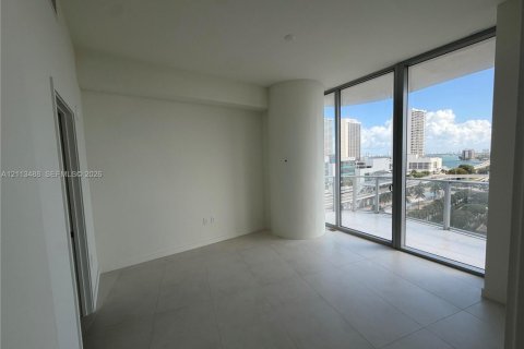 Villa ou maison à Miami, Floride 1 chambre № 2439358