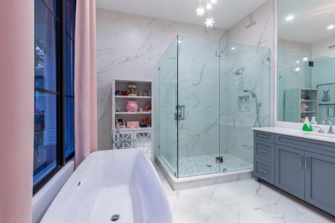 Villa ou maison à vendre à West Palm Beach, Floride: 4 chambres, 393.81 m2 № 2085356 - photo 20