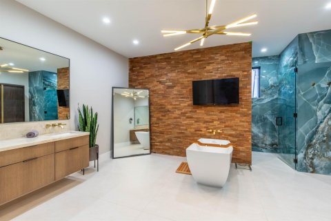 Villa ou maison à vendre à West Palm Beach, Floride: 4 chambres, 393.81 m2 № 2085356 - photo 11