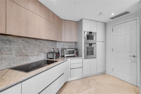 Copropriété à louer à Miami, Floride: 4 chambres, 532.33 m2 № 1952023 - photo 23