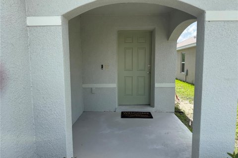 Casa en alquiler en Ocala, Florida, 4 dormitorios, 216 m2 № 2094657 - foto 2